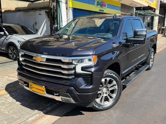CHEVROLET SILVERADO 5.3 V8 GASOLINA 1500 HIGH COUNTRY 4X4 AUTOMÁTICO CHEVROLET SILVERADO 5.3 V8 GASOLINA 1500 HIGH COUNTRY 4X4 AUTOMÁTICO